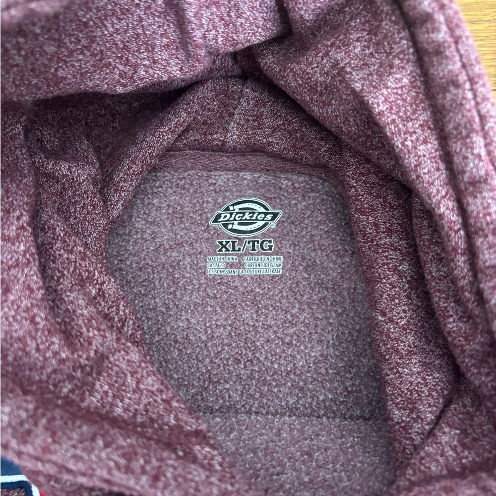 Dickies Sweater - Picture 3 of 4